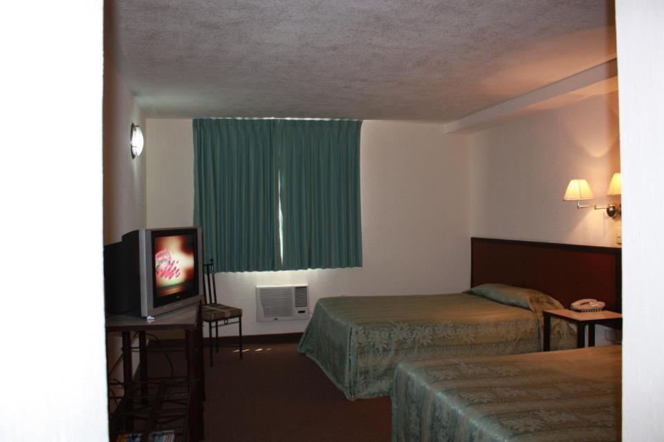Comfort Inn Querétaro Стая снимка